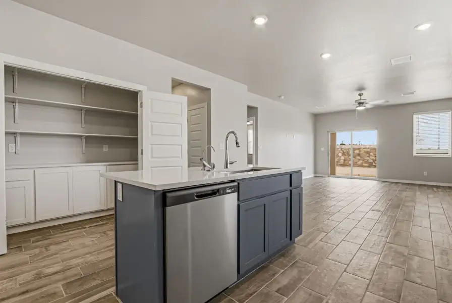 Furnished interior view inside a new home in Paseo del Este, El Paso (Image 28). Furnished interior view inside a new home in Paseo del Este, El Paso (Image 28).