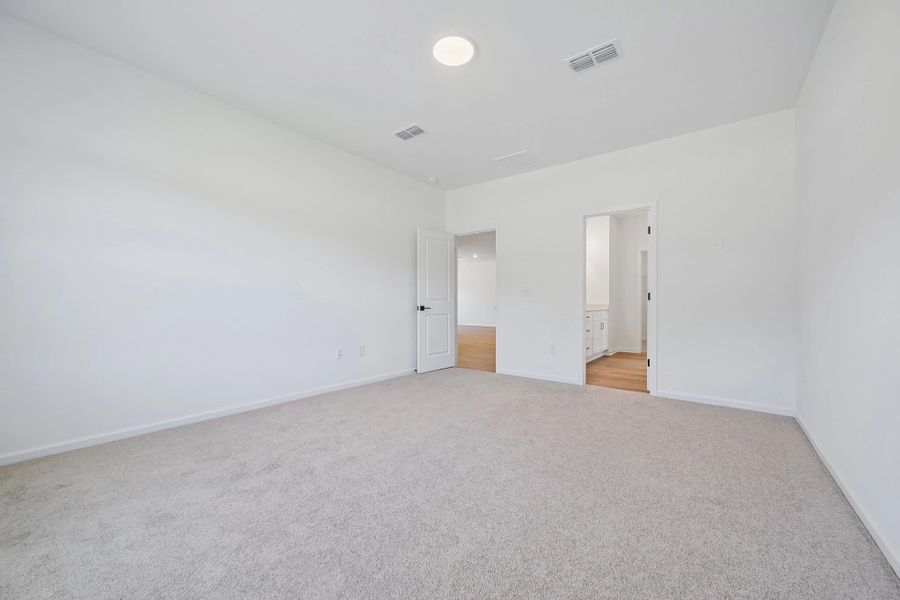 Representative images and renderings are for illustrative purposes. Actual structural options and design finishes of home may vary. Representative images and renderings are for illustrative purposes. Actual structural options and design finishes of home may vary.
