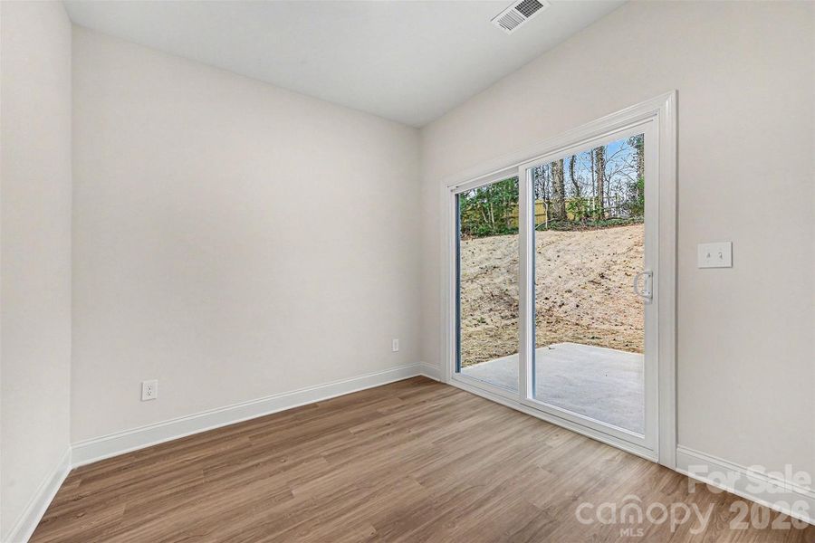 Spacious, unfurnished interior of a new home in , Newton (Image 22).