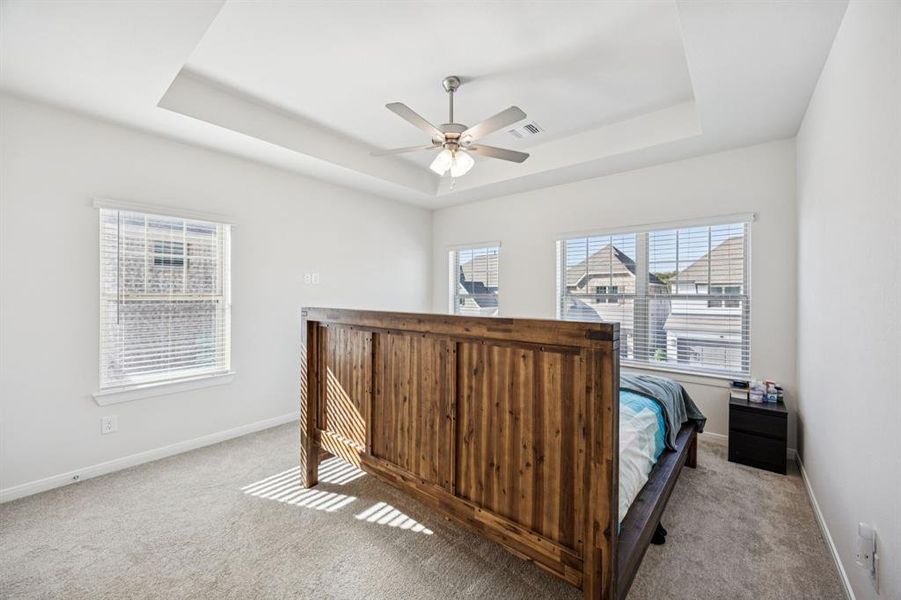 Furnished interior view inside a new home in , Euless (Image 7).