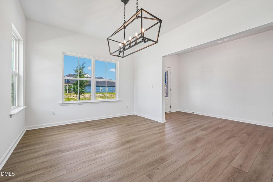 7-web-or-mls-Contempo Ct-S2905-007 7-web-or-mls-Contempo Ct-S2905-007