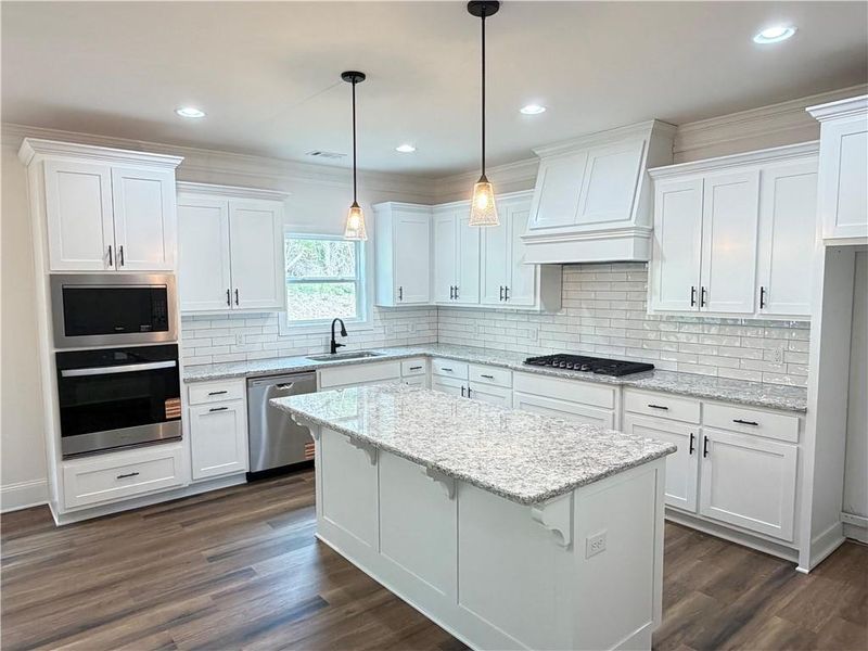 Furnished interior view inside a new home in , Jefferson (Image 8).