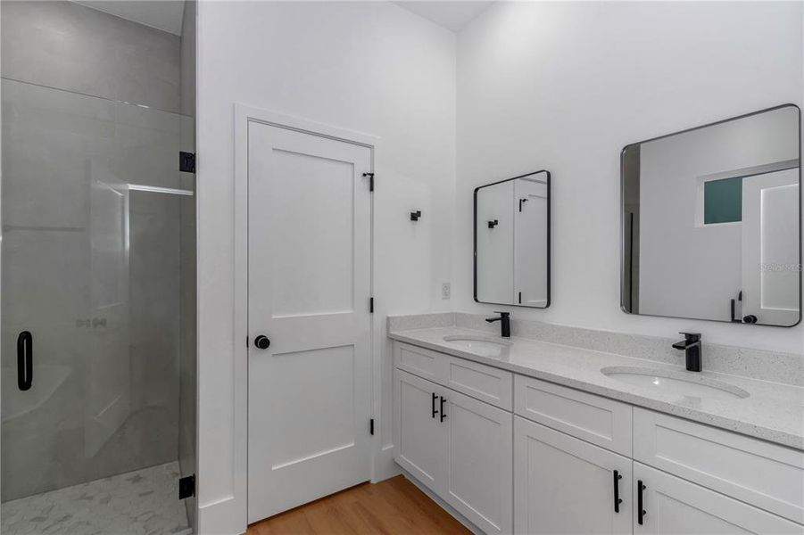 Furnished interior view inside a new home in , Ocala (Image 12).