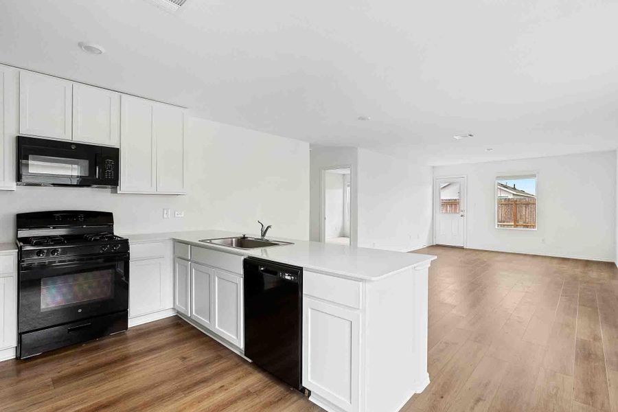 Furnished interior view inside a new home in Summerside, Lockhart (Image 5).