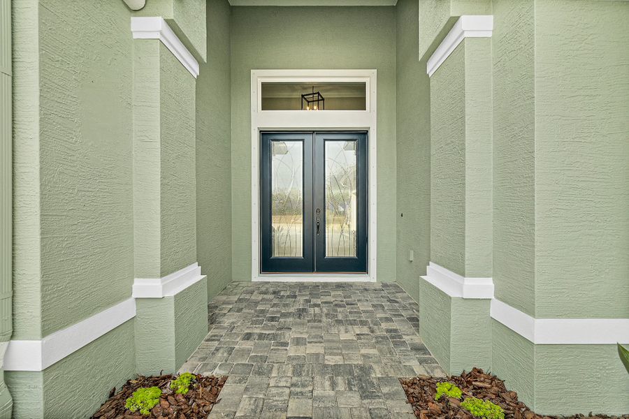 Pinehurst Exterior Entry