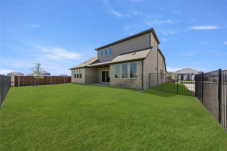 Exterior details and patio area of a home in , Rockwall (Image 22).