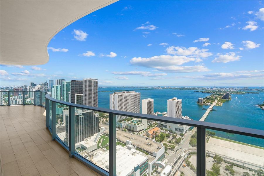 Condo located in Miami, FL showcasing its design and architecture (Image 33). Condo located in Miami, FL showcasing its design and architecture (Image 33).