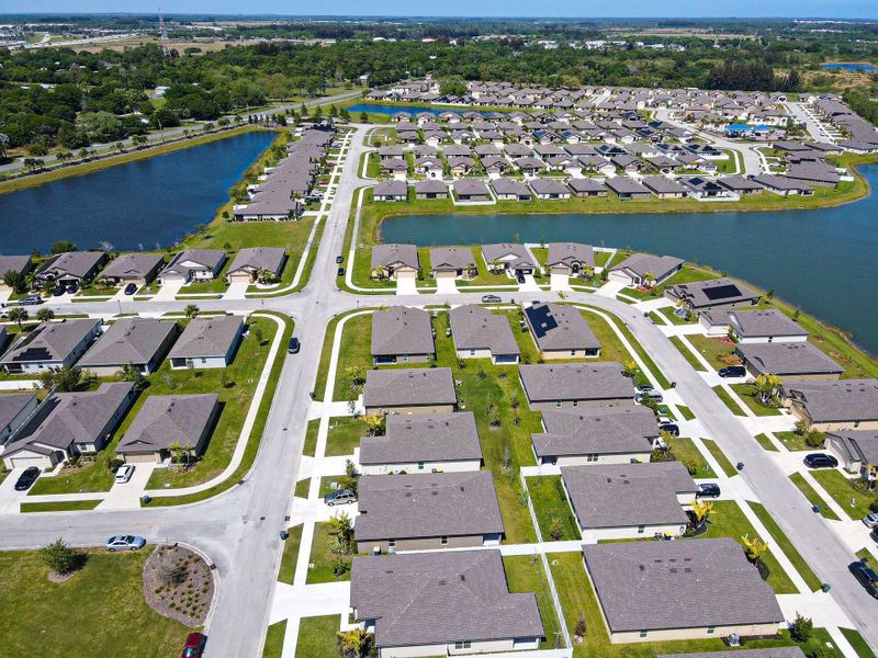 Image 27 of a home in Celebration Pointe.
