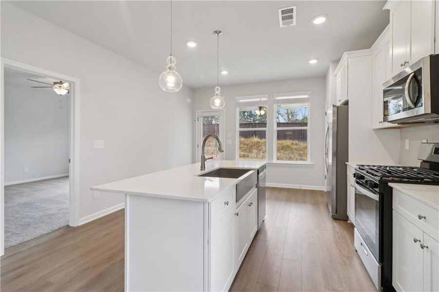 Furnished interior view inside a new home in Abbotts Crossing, Conyers (Image 18).