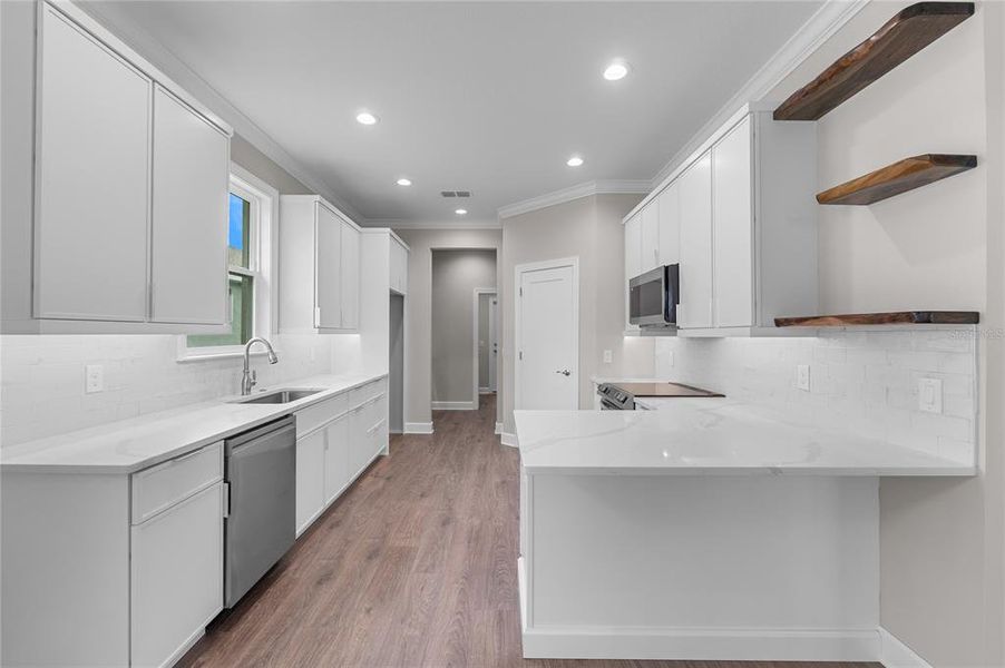 Furnished interior view inside a new home in , Mulberry (Image 7).