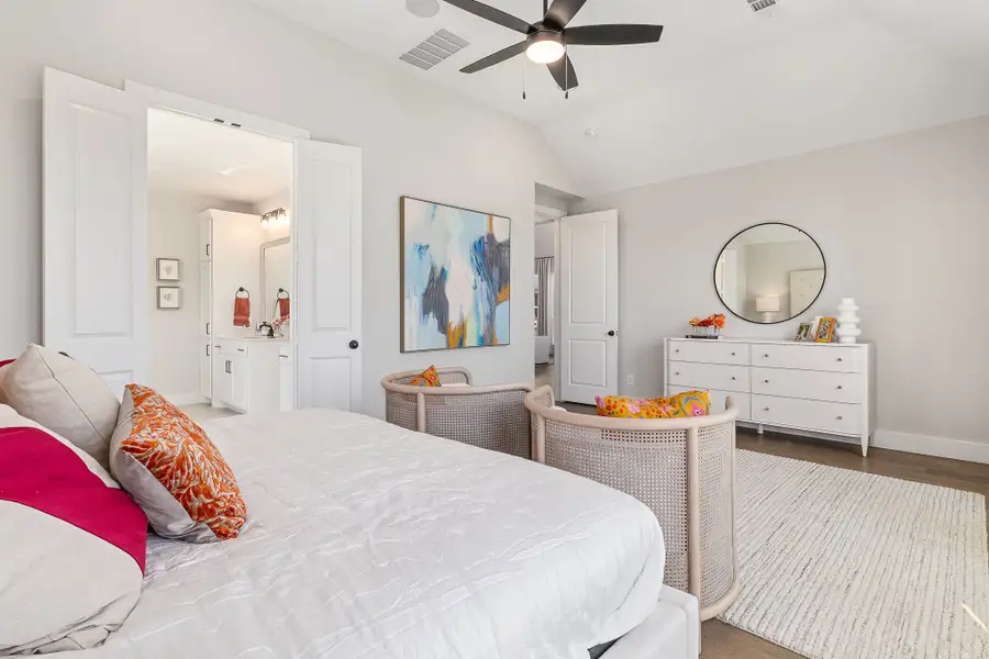 Plan 1542 Main Bedroom Representative Photo by American Legend Homes Plan 1542 Main Bedroom Representative Photo by American Legend Homes