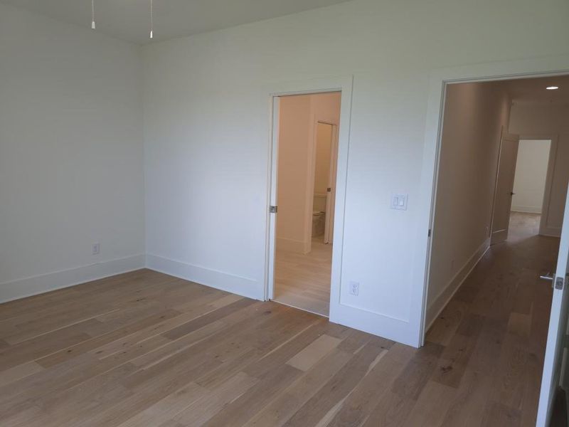Spacious, unfurnished interior of a new home in Overlook at Moda, Decatur (Image 43). Spacious, unfurnished interior of a new home in Overlook at Moda, Decatur (Image 43).