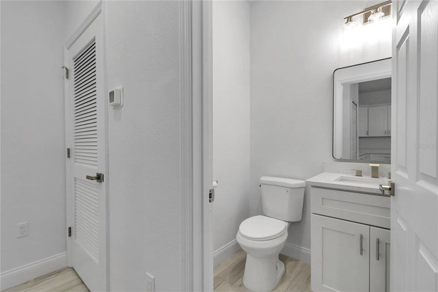 Furnished interior view inside a new home in , Ocala (Image 8).