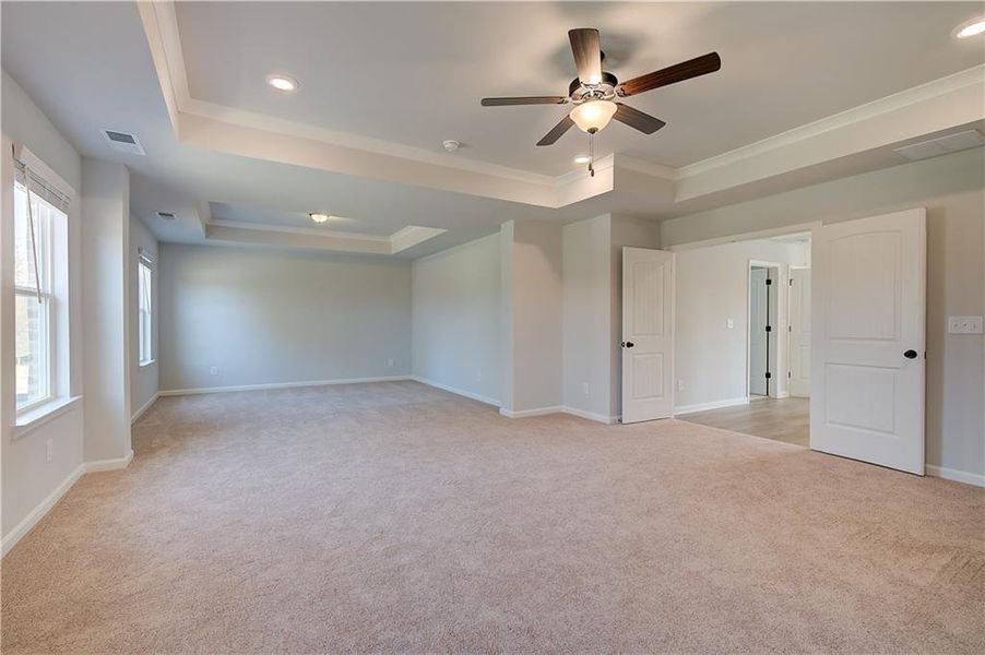 Spacious, unfurnished interior of a new home in Cambria at Traditions, Hampton (Image 29). Spacious, unfurnished interior of a new home in Cambria at Traditions, Hampton (Image 29).