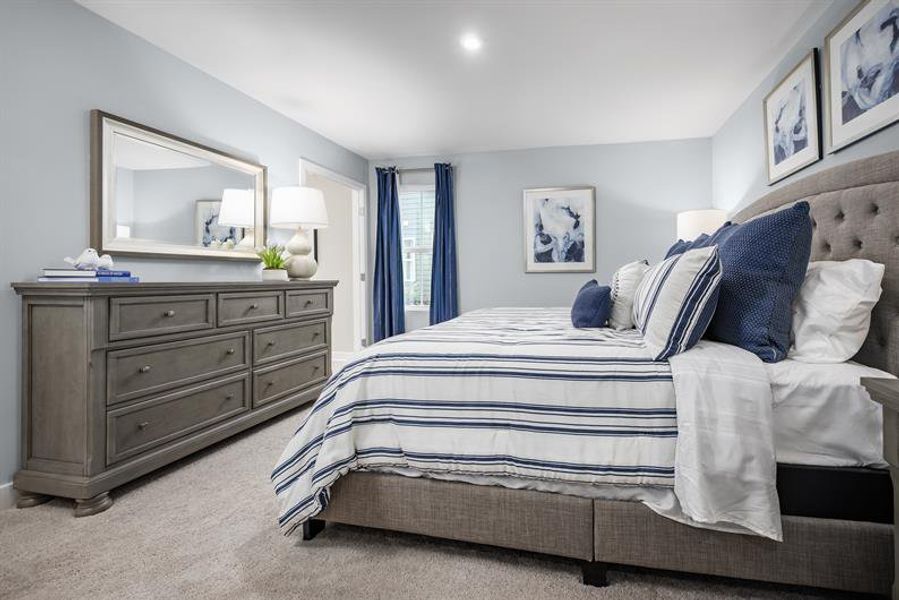 Representative furnished interior of a home built from the Aruba Bay by Ryan Homes in Carolina Crofts, Greenville (Image 9).