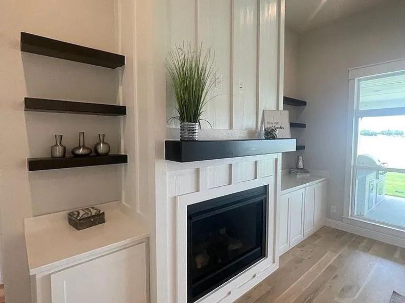 Furnished interior view inside a new home in , Lipan (Image 6).