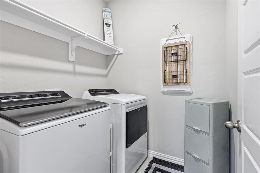 Close-up of interior finishes inside a home in Stark Farms, Denton (Image 23).