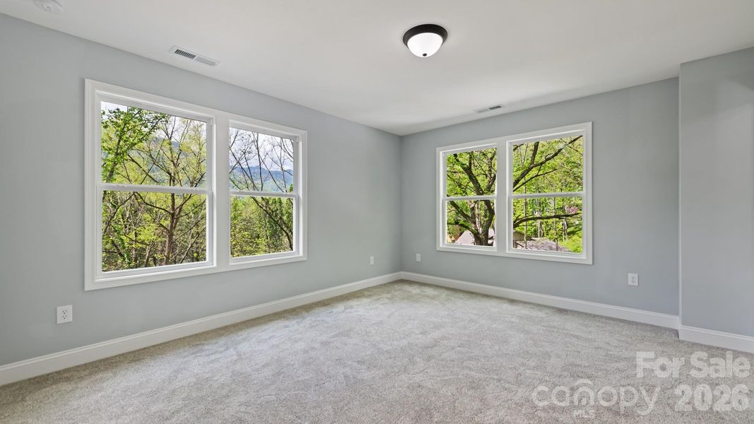 Spacious, unfurnished interior of a new home in , Maggie Valley (Image 21).