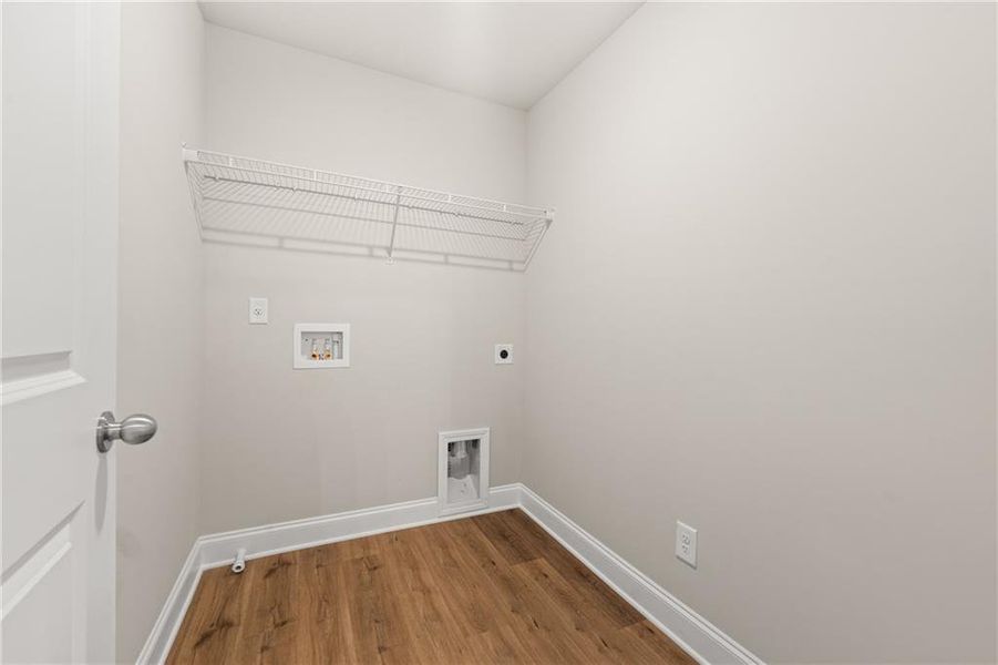 Spacious, unfurnished interior of a new home in , Duluth (Image 47).