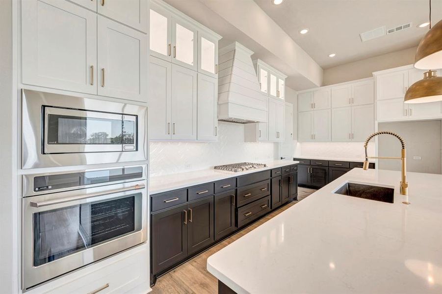 Furnished interior view inside a new home in Northshore at Lakewood Village - Classic Series, Lakewood Village (Image 17). Furnished interior view inside a new home in Northshore at Lakewood Village - Classic Series, Lakewood Village (Image 17).