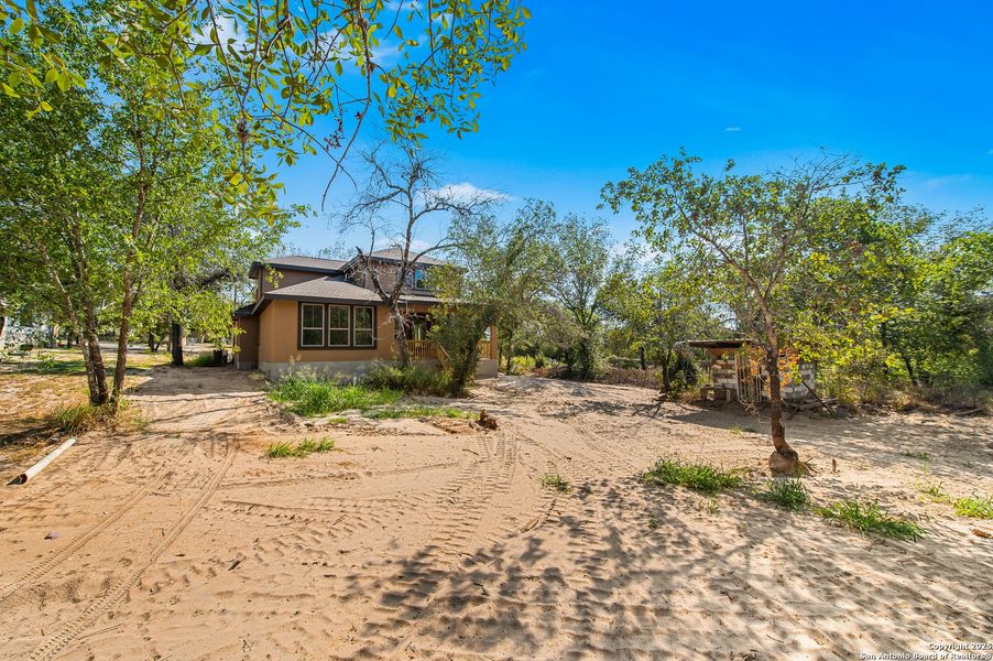 Front exterior of a new home in , San Antonio, TX, highlighting curb appeal (Image 21). Front exterior of a new home in , San Antonio, TX, highlighting curb appeal (Image 21).