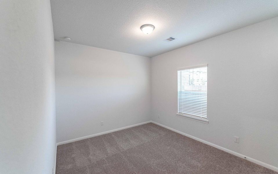 Spacious, unfurnished interior of a new home in Cielo, Conroe (Image 15).