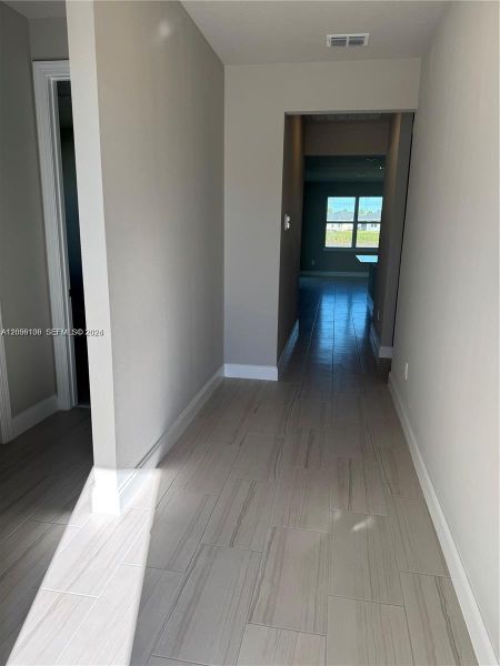 Spacious, unfurnished interior of a new home in , Port St. Lucie (Image 14). Spacious, unfurnished interior of a new home in , Port St. Lucie (Image 14).