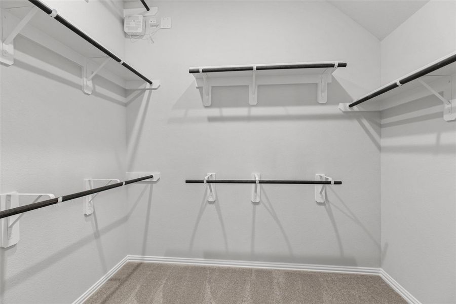 Spacious, unfurnished interior of a new home in Aldeana, Bonney (Image 30).