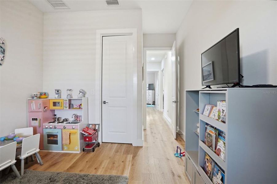 Furnished interior view inside a new home in , Weeki Wachee (Image 19).