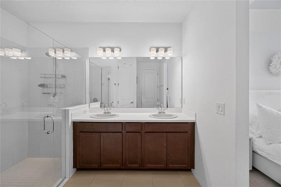 Furnished interior view inside a new home in , Nokomis (Image 11).