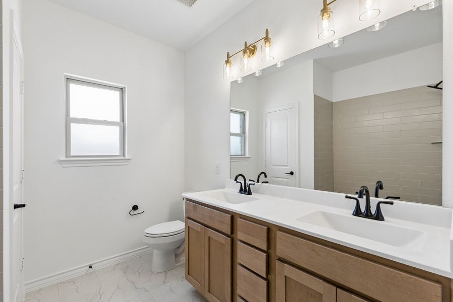 Furnished interior view inside a new home in Cambridge Manor, North Richland Hills (Image 14). Furnished interior view inside a new home in Cambridge Manor, North Richland Hills (Image 14).