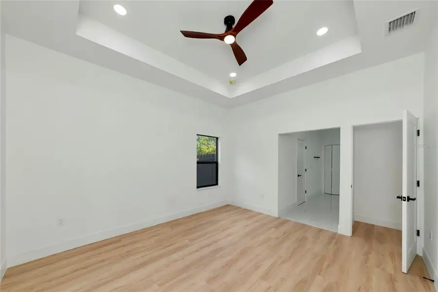 Spacious, unfurnished interior of a new home in , North Port (Image 30).