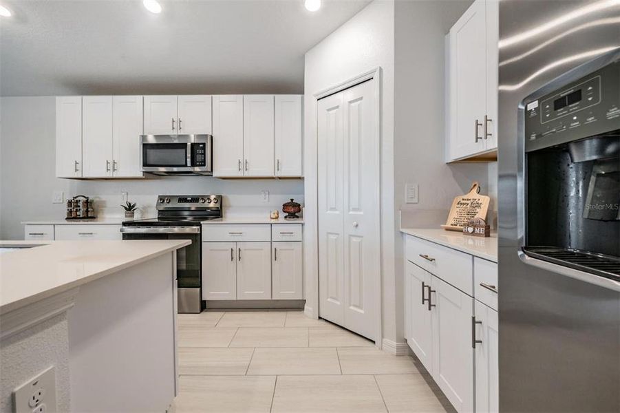 Furnished interior view inside a new home in Mirada: The Estates II, San Antonio (Image 7).