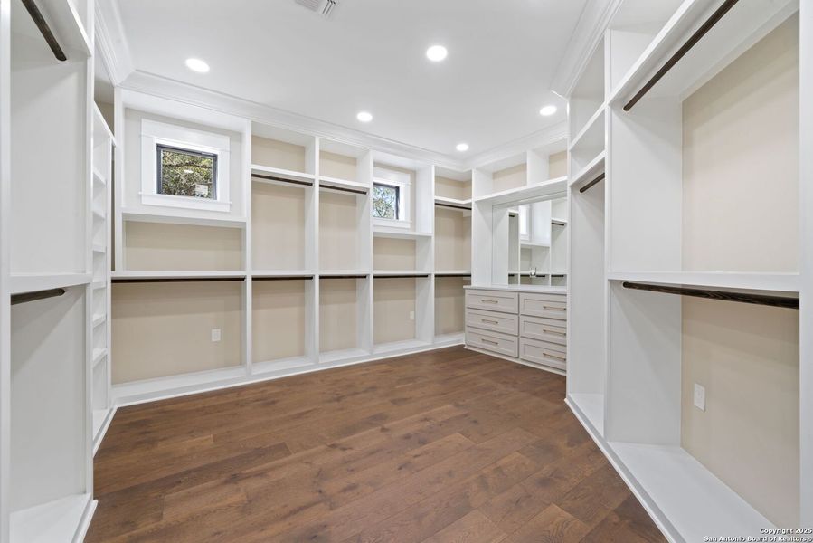 Image 42 of a home in . Image 42 of a home in .