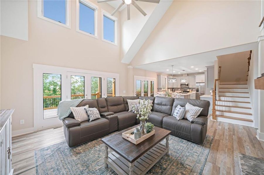 Furnished interior view inside a new home in , Waleska (Image 25).