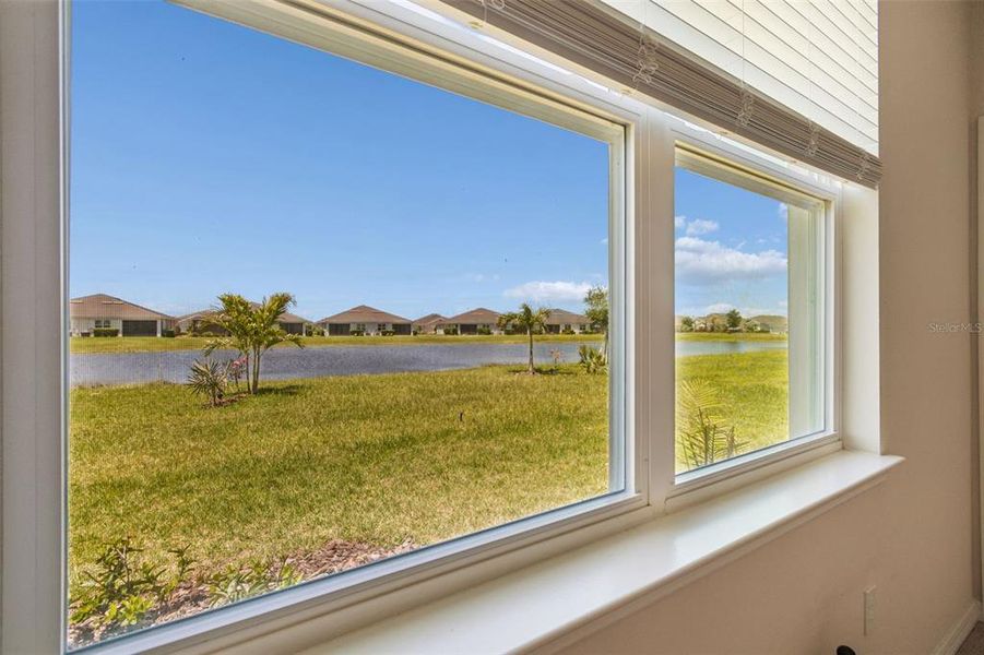 Exterior details and patio area of a home in Star Farms at Lakewood Ranch, Bradenton (Image 34).