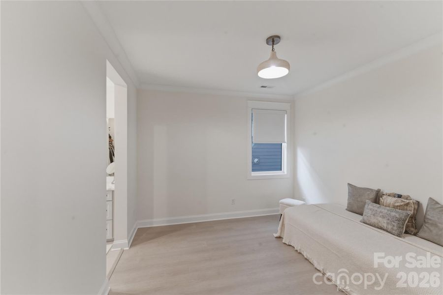 Spacious, unfurnished interior of a new home in Windell Woods, Tega Cay (Image 20).