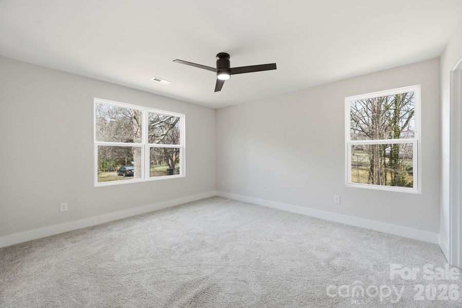 Spacious, unfurnished interior of a new home in , Spencer (Image 24).