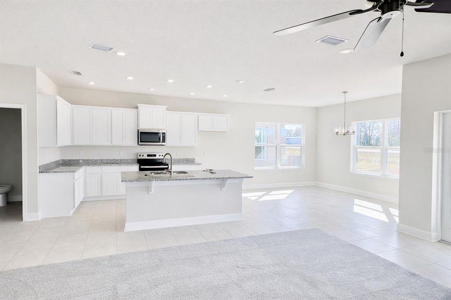 Spacious, unfurnished interior of a new home in , Harmony (Image 3).