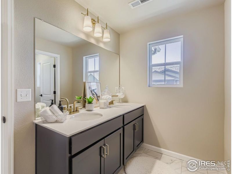 Primary suites double sinks