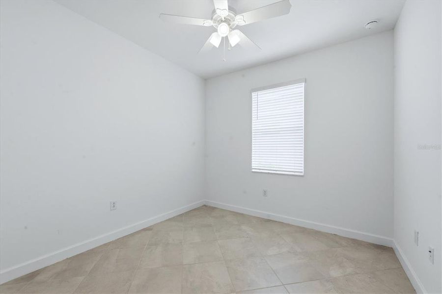 Spacious, unfurnished interior of a new home in , Englewood (Image 22).