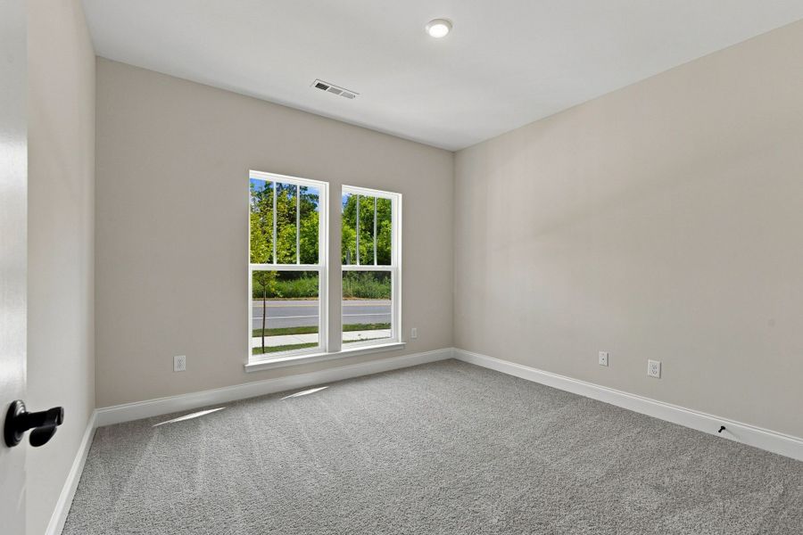 Spacious, unfurnished interior of a new home in Carothers Farms, Nolensville (Image 24).