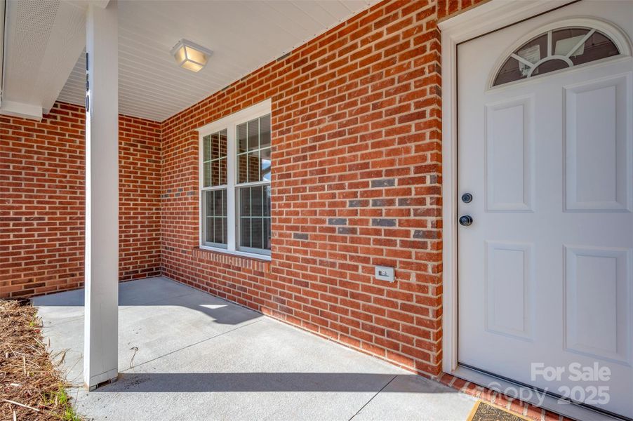 Image 32 of a home in .