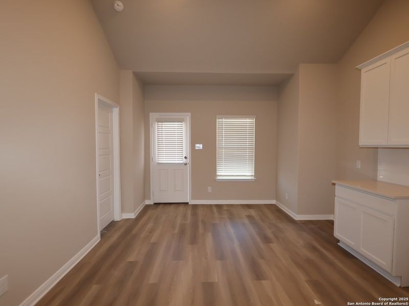 Spacious, unfurnished interior of a new home in Park Place, New Braunfels (Image 26). Spacious, unfurnished interior of a new home in Park Place, New Braunfels (Image 26).