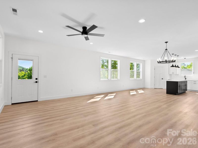Spacious, unfurnished interior of a new home in , Old Fort (Image 10).