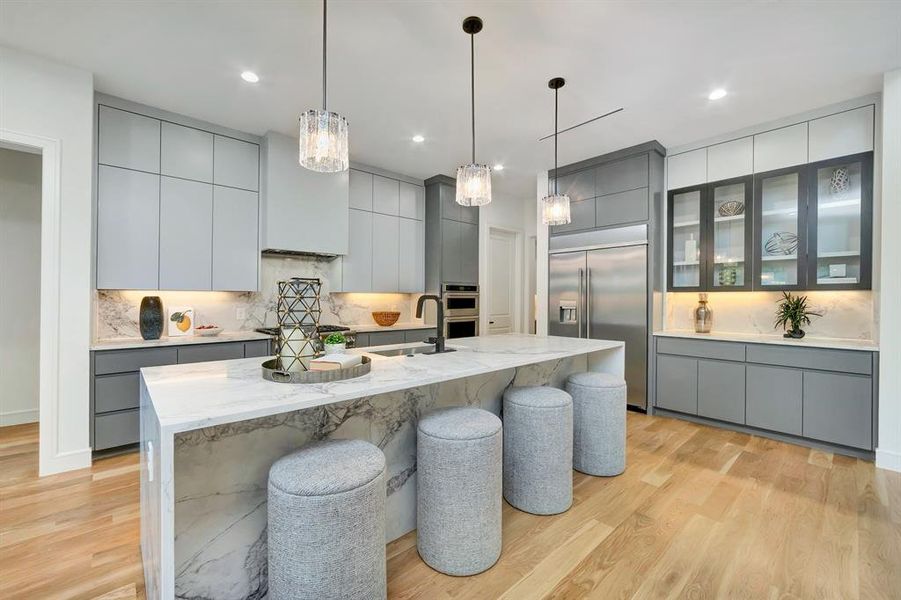 Furnished interior view inside a new home in , Dallas (Image 7).