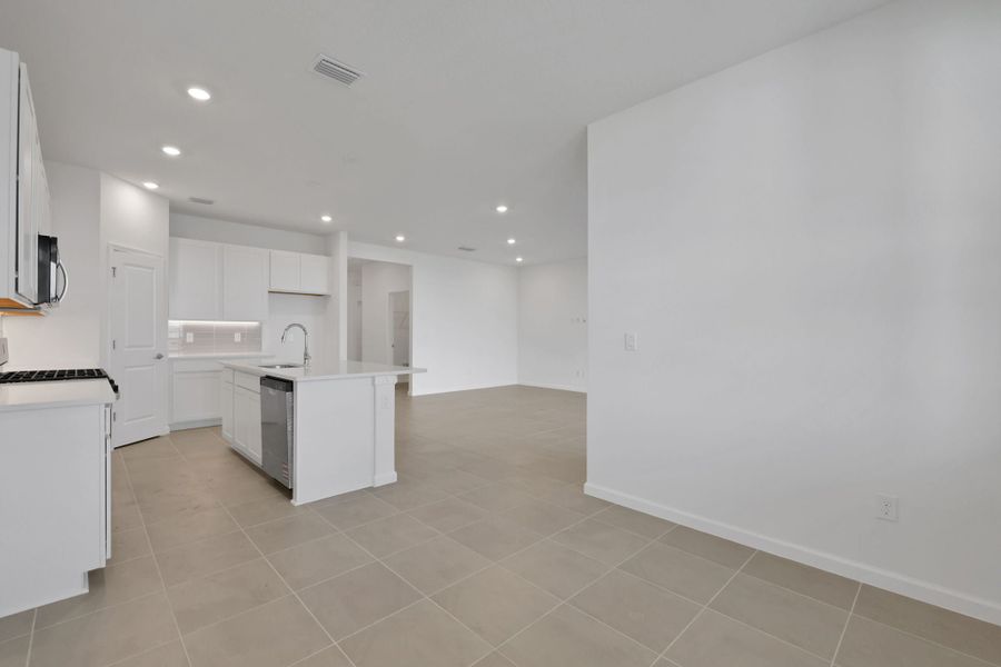 New Home in Port St. Lucie, FL.  - Slide 20