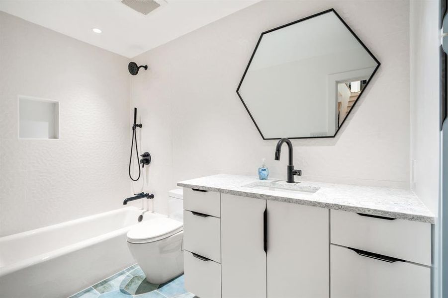 Furnished interior view inside a new home in , Oak Point (Image 15).
