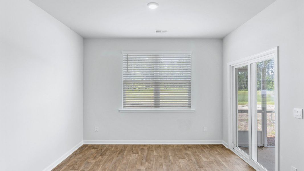 Spacious, unfurnished interior of a new home in Rolling Hills, Bolivia (Image 9). Spacious, unfurnished interior of a new home in Rolling Hills, Bolivia (Image 9).