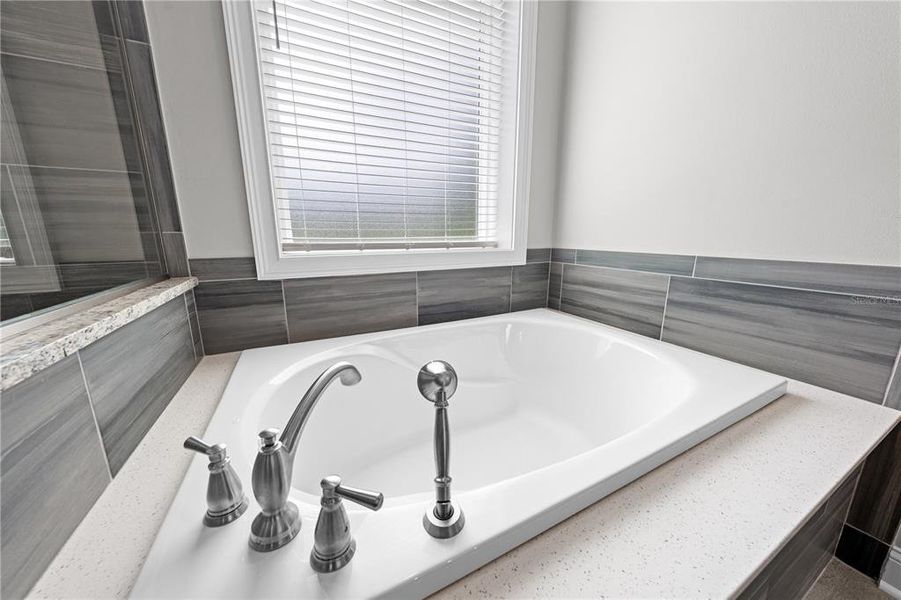 Close-up of interior finishes inside a home in , St. Cloud (Image 19).